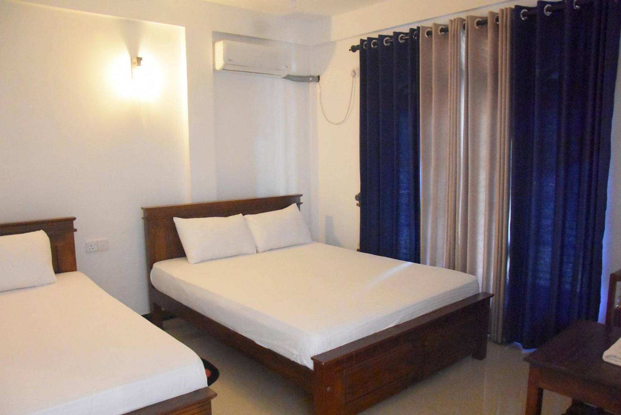 Silverline Guest House Anuradhapura Exterior foto